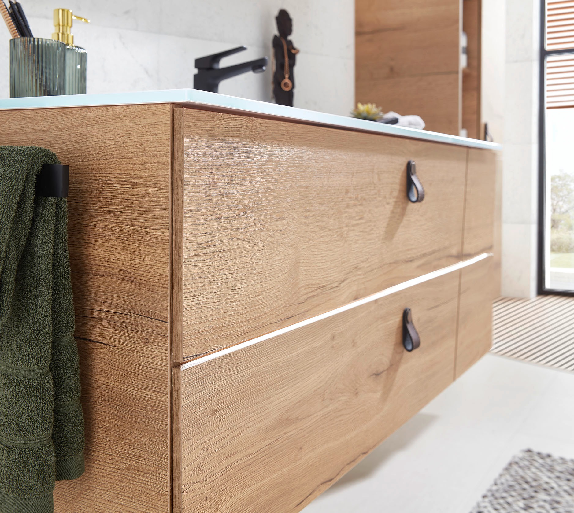 Illustration de CANDIDE Ambiance