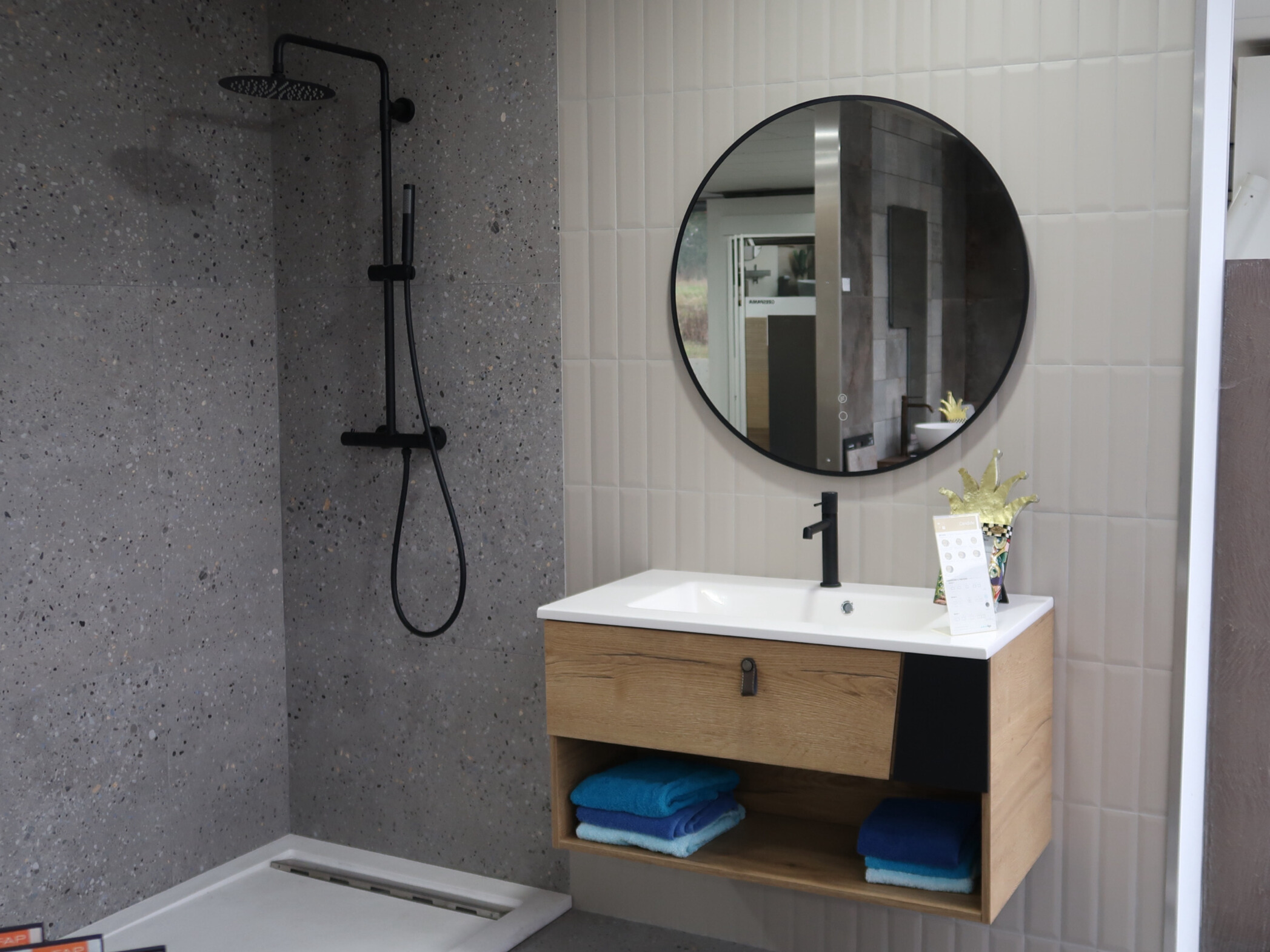 Illustration de CANDIDE Ambiance